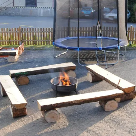 Pod Hamiznou 3*